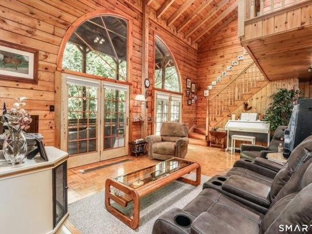 House for sale in Brookfield, Connecticut