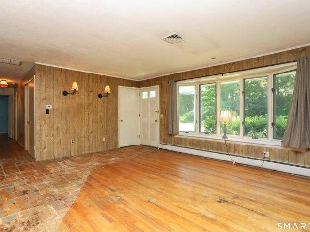 House for sale in Brookfield, Connecticut