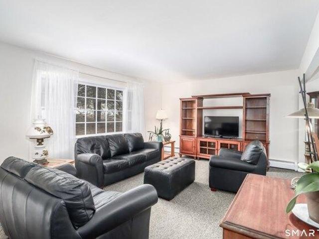 House for sale in Brookfield, Connecticut