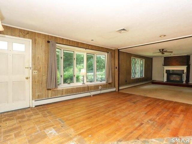 House for sale in Brookfield, Connecticut
