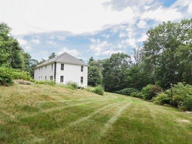 House for sale in Brookfield, Massachusetts