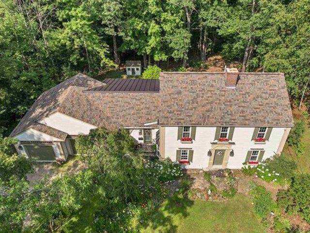 House for sale in New Hampshire