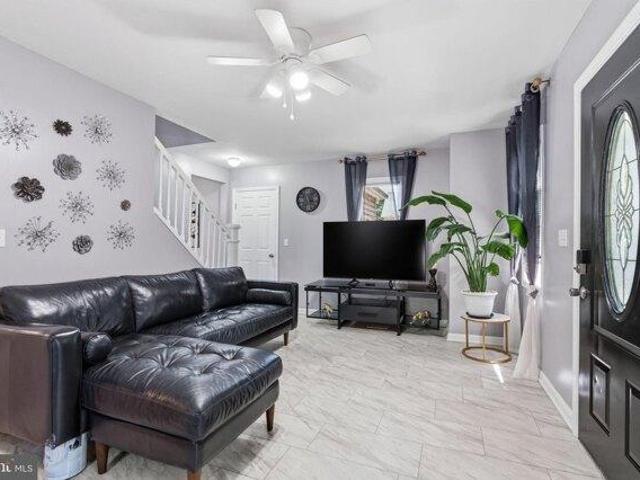 House for sale in Commerce, New Jersey