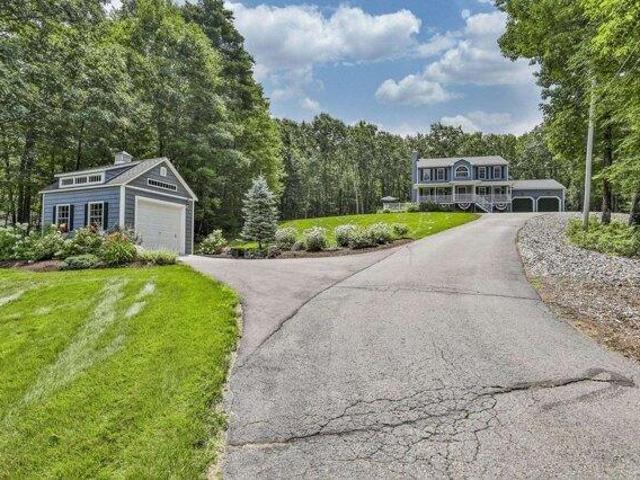 House for sale in New Hampshire