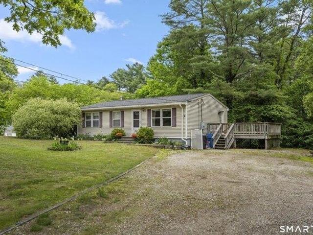 House for sale in Brooklyn, Connecticut