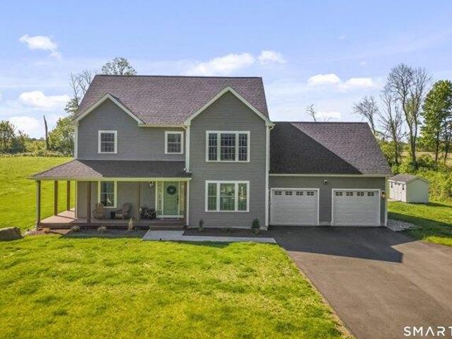 House for sale in Brooklyn, Connecticut