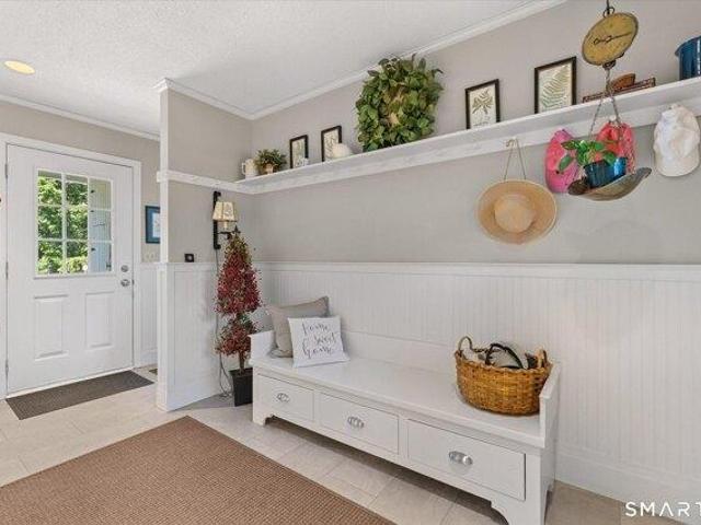 House for sale in Brooklyn, Connecticut