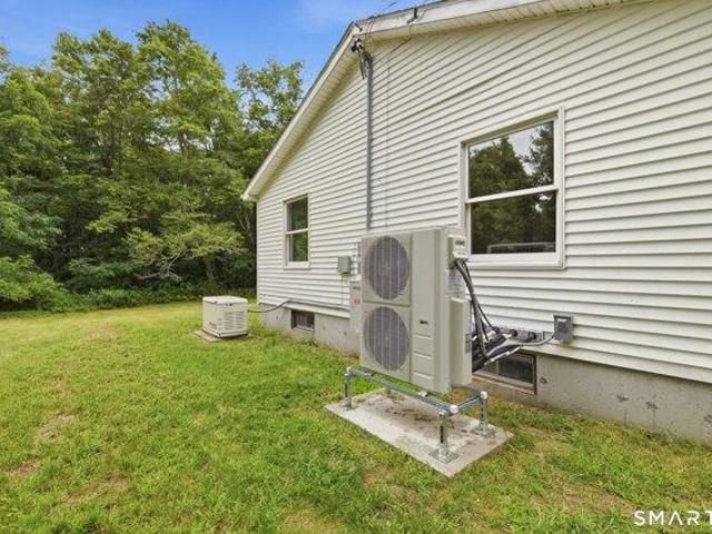 House for sale in Brooklyn, Connecticut