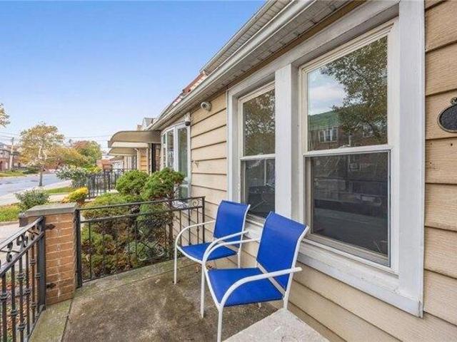 House for sale in Arverne, New York
