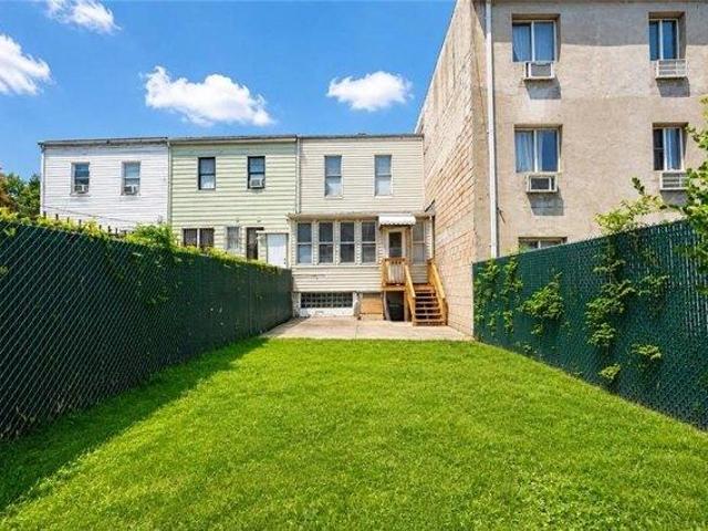 House for sale in Arverne, New York