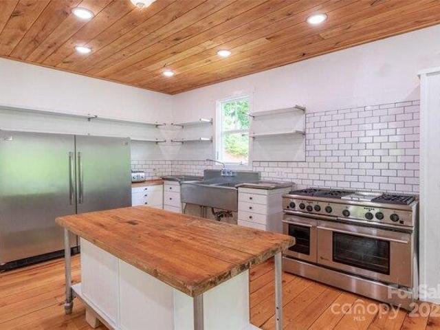 House for sale in Bryson City, North Carolina
