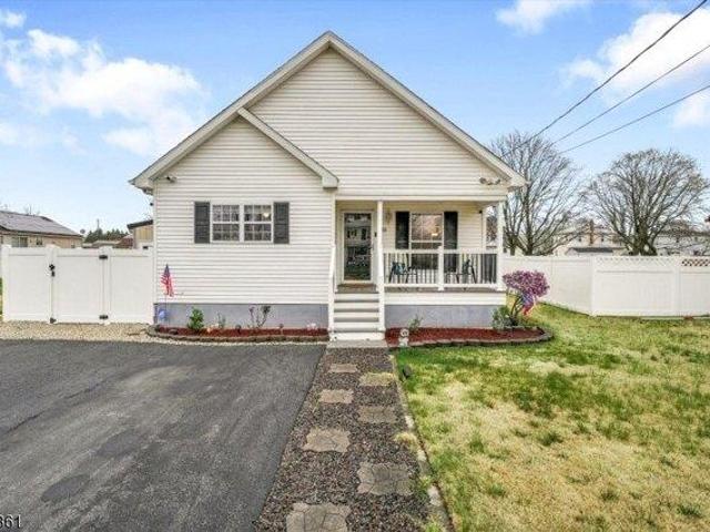 House for sale in Buena, New Jersey