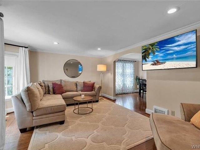 House for sale in Tonawanda, New York