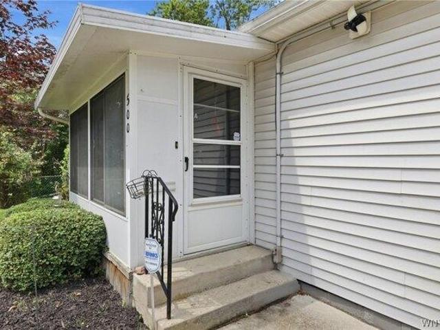 House for sale in Niagara, New York