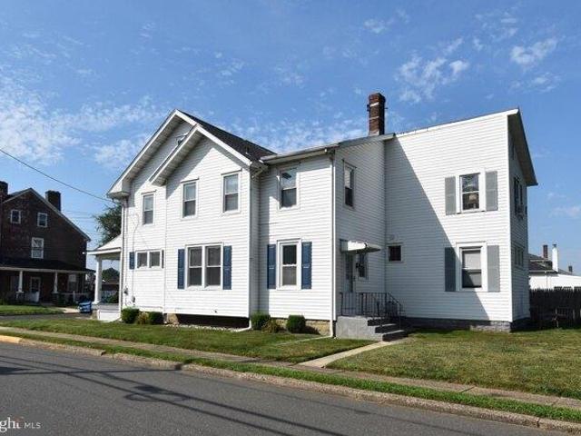 House for sale in Burlington, New Jersey