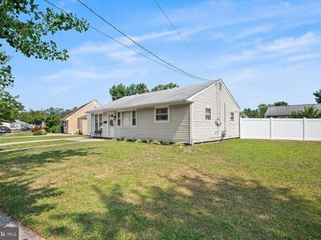 House for sale in East Burlington, Burlington
