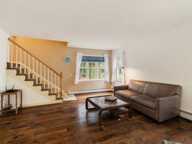 House for sale in New North End, Burlington