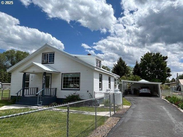House for sale in Oregonia