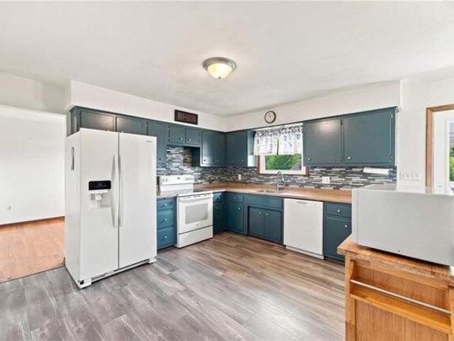 House for sale in Lyndora, Pennsylvania
