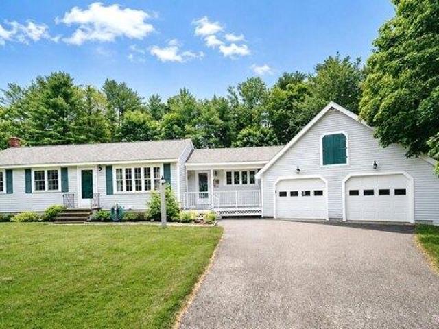 House for sale in Buxton, Maine