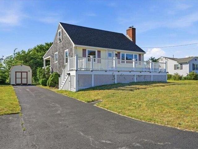 House for sale in Cataumet, Massachusetts