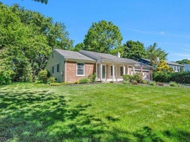House for sale in Califon, New Jersey