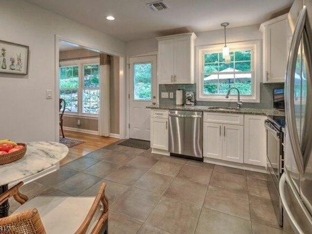 House for sale in Califon, New Jersey