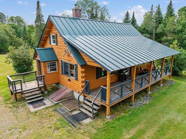 House for sale in Canaan, Essex County