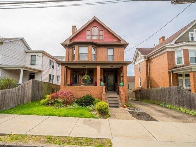House for sale in Canonsburg, Pennsylvania