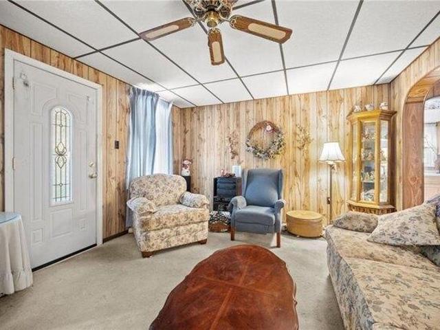 House for sale in Canonsburg, Pennsylvania