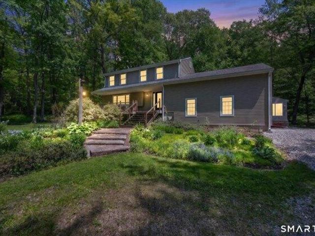 House for sale in Canton, Connecticut