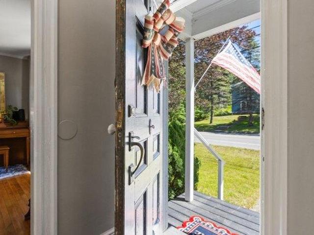 House for sale in Cape Elizabeth, Maine