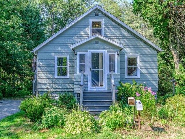 House for sale in Cape Elizabeth, Cumberland County