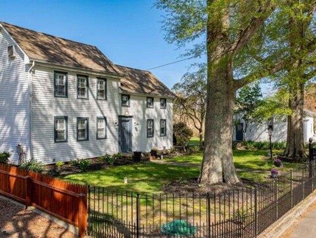House for sale in Green Creek, New Jersey