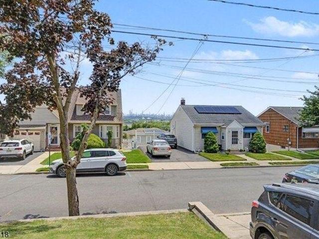 House for sale in Carlstadt, New Jersey