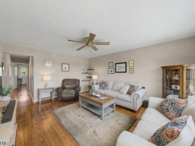 House for sale in Carlstadt, New Jersey