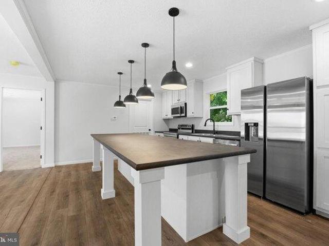 House for sale in Pedricktown, New Jersey