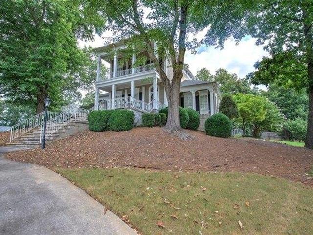 House for sale in Cartersville, Georgia