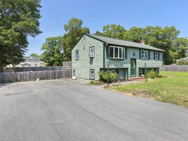 House for sale in Carver, Massachusetts