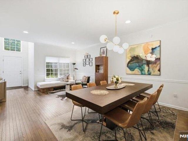 House for sale in Cedar Grove, New Jersey
