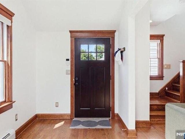 House for sale in Cedar Grove, New Jersey