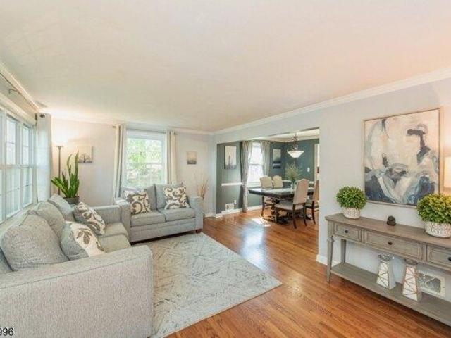 House for sale in Cedar Grove, New Jersey