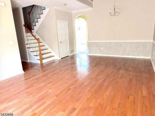 House for sale in Cedar Grove, New Jersey