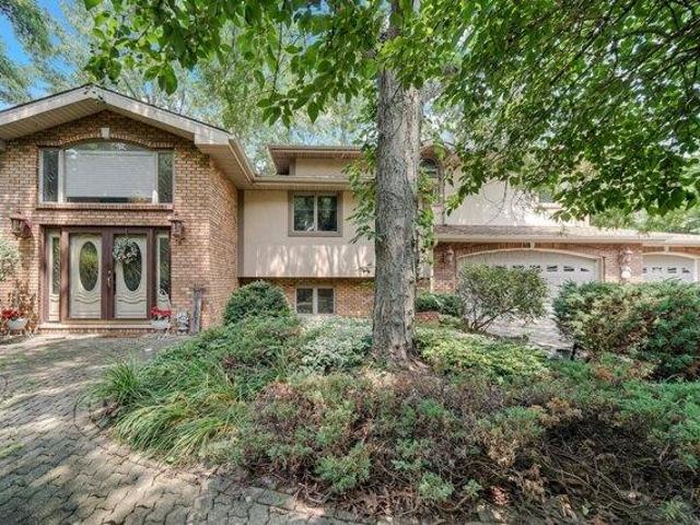 House for sale in Cedar Lake, Indiana