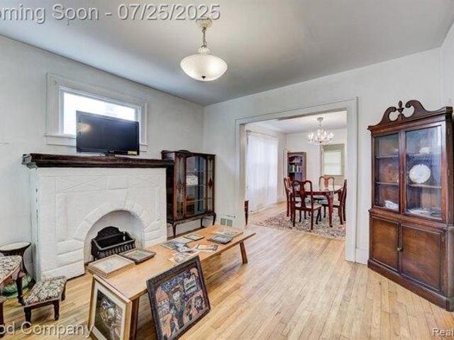 House for sale in Center Line, Michigan