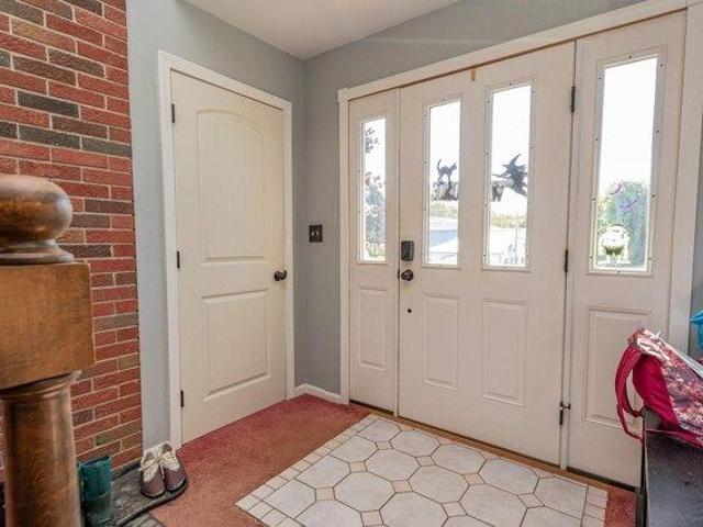House for sale in Rollins Mill, Charleston