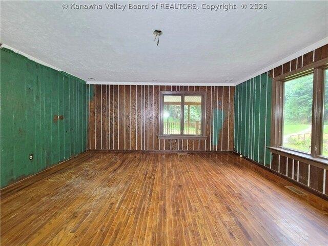 House for sale in Charleston, West Virginia