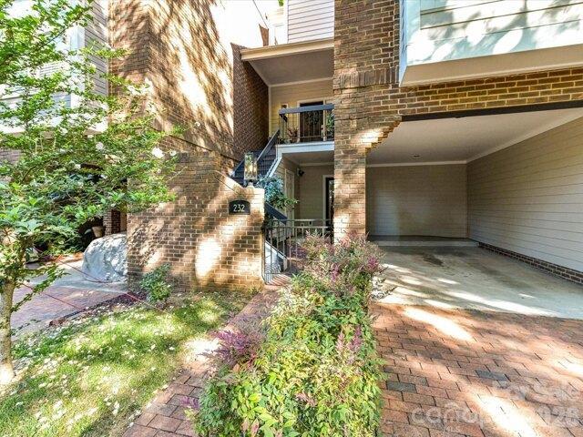 House for sale in Mecklenburg, North Carolina