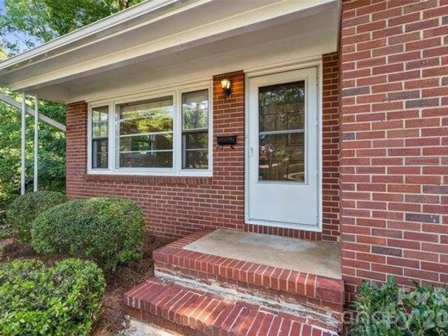 House for sale in Mecklenburg, North Carolina
