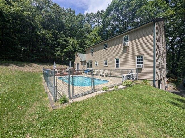 House for sale in Charlton, Massachusetts